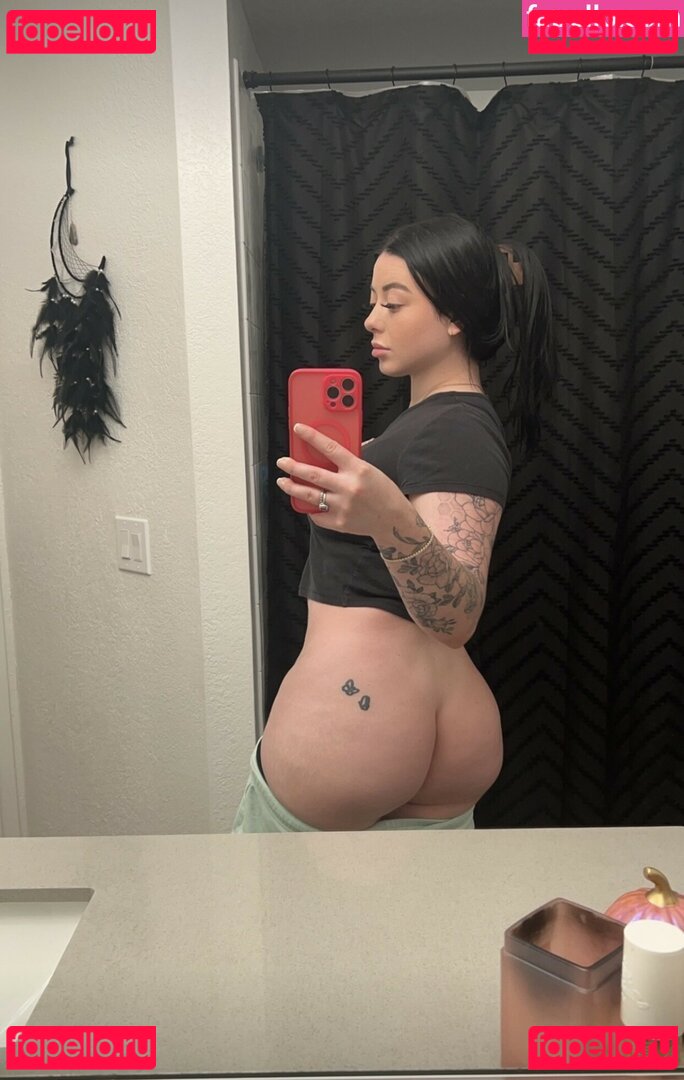 Caitlyneavess Nude Onlyfans Photo 7