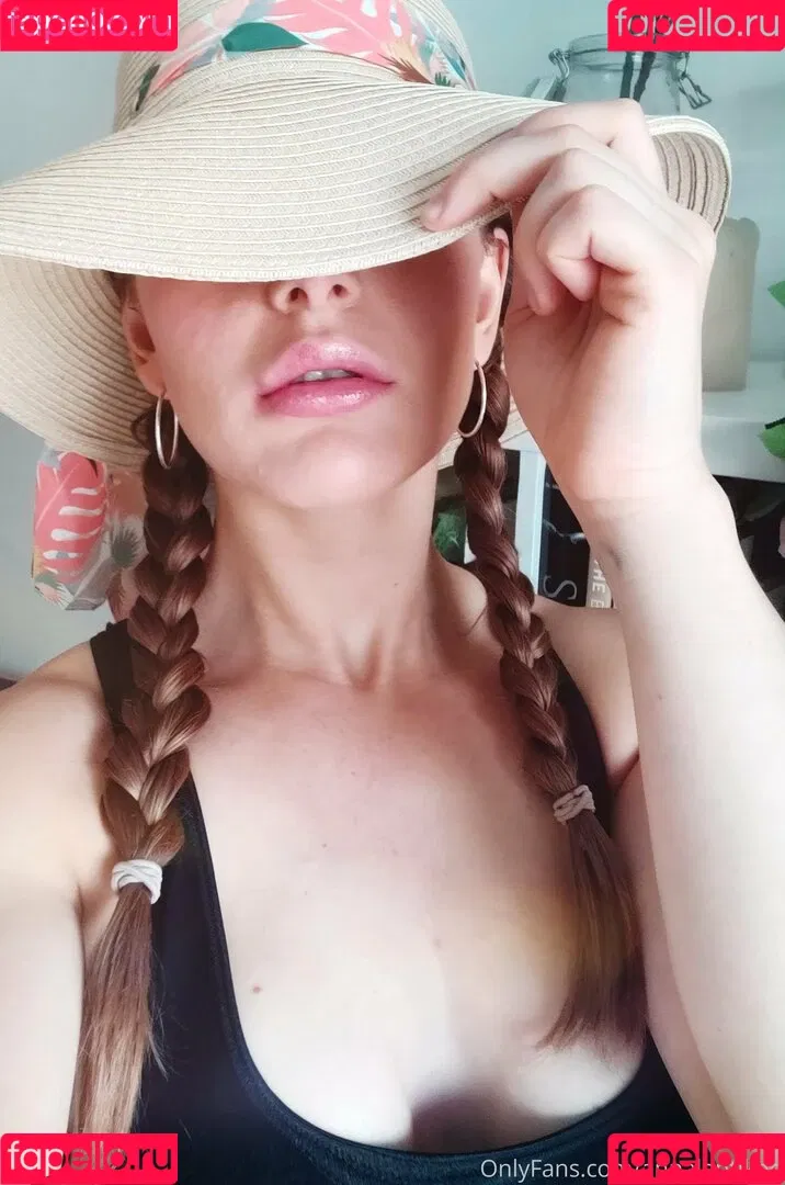 morsontologica Onlyfans Photo Gallery 