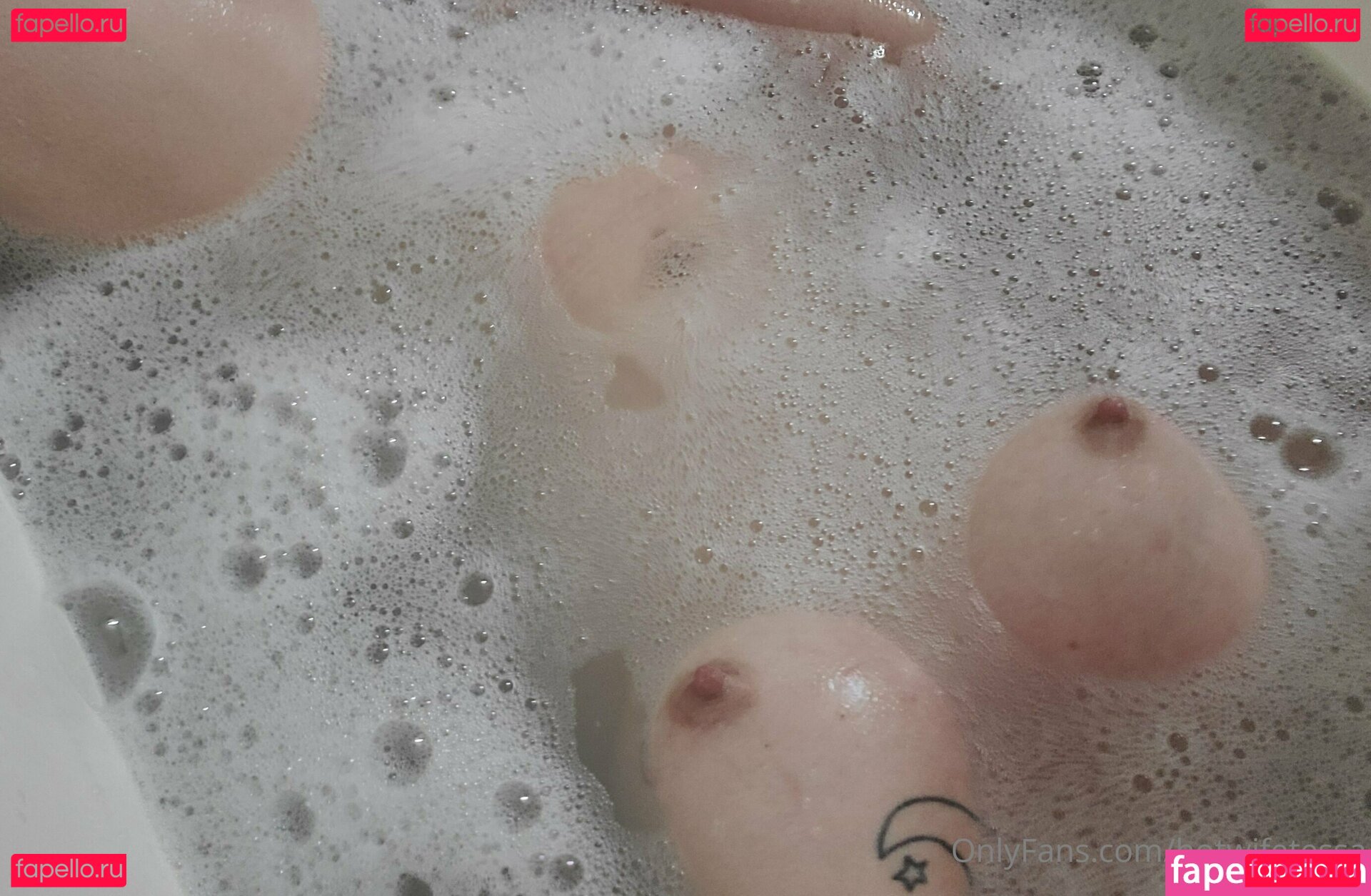 hotwifetessa Nude Onlyfans Photo 30