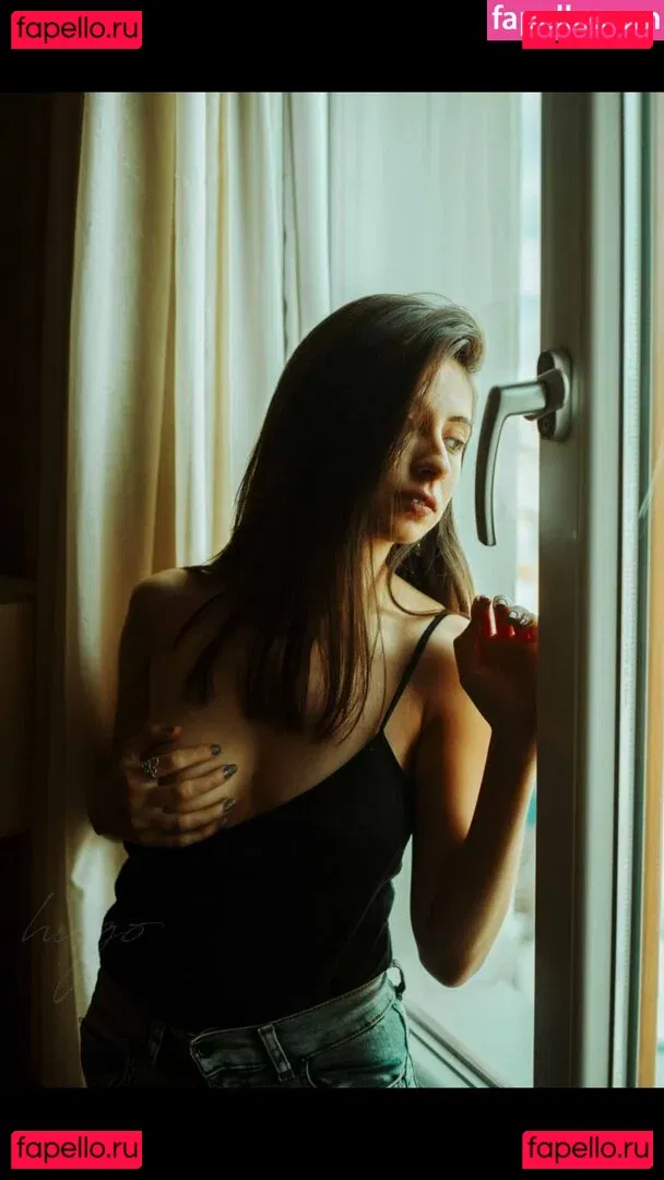 Kübra Yurdakul Onlyfans Photo Gallery 