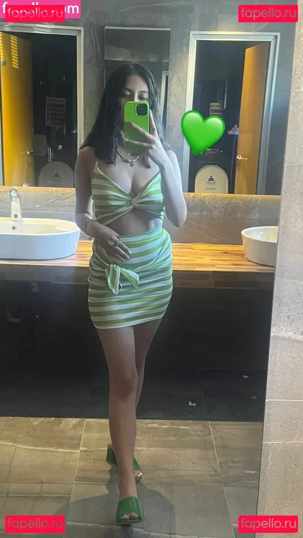 Kübra Yurdakul Onlyfans Photo Gallery 