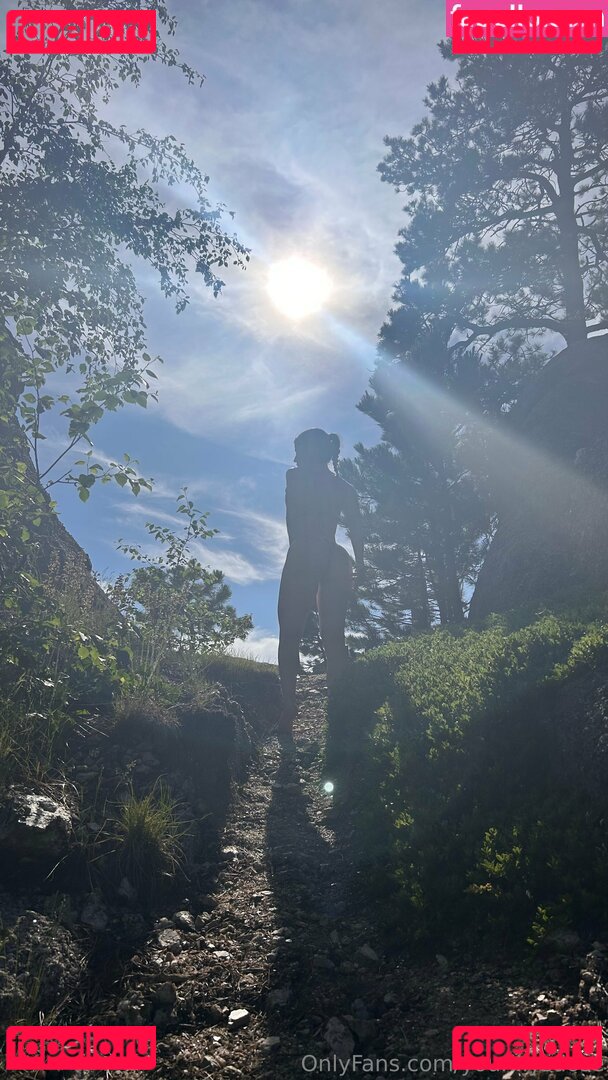 yourlilysdose Nude Onlyfans Photo 17