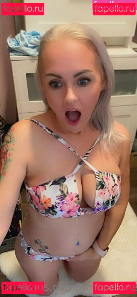 animelaniefree Nude Onlyfans Photo 4