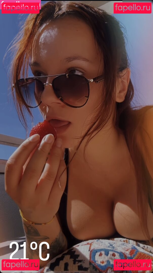 Jenny Jennson Nude Onlyfans Photo 28