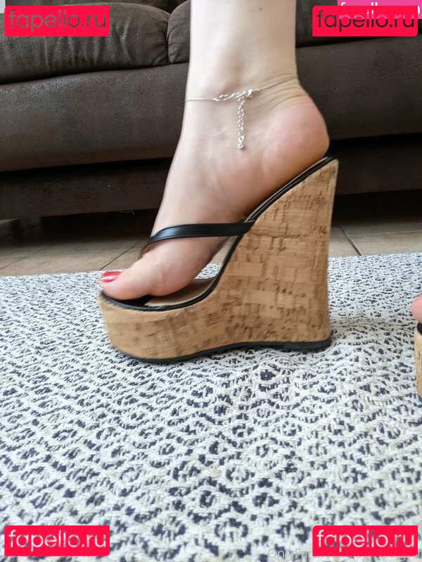 Dame Olga Nude Onlyfans Photo 36