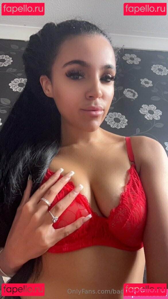 baddestbrunette Nude Onlyfans Photo 4