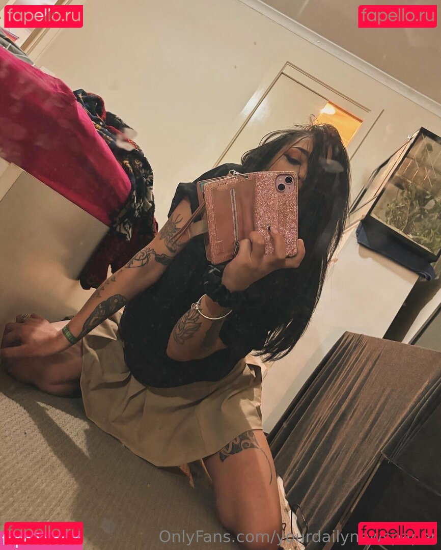 yourdailynewspaper Nude Onlyfans Photo 4