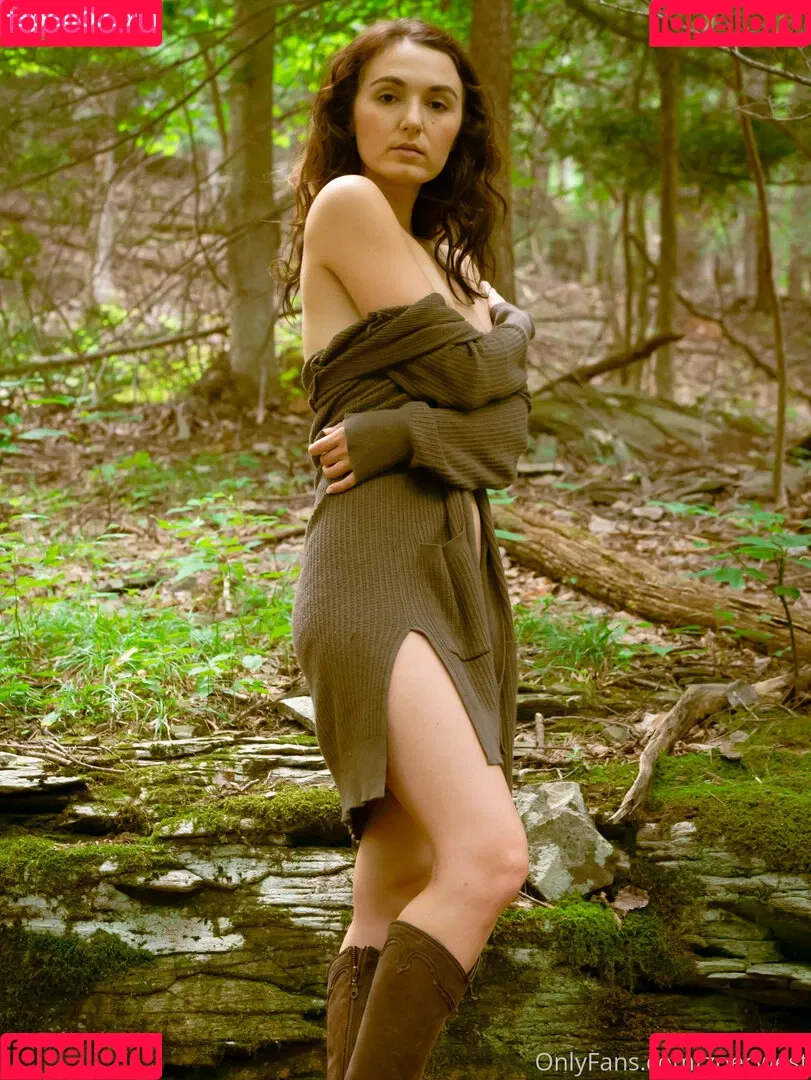 zoecwest Onlyfans Photo Gallery 