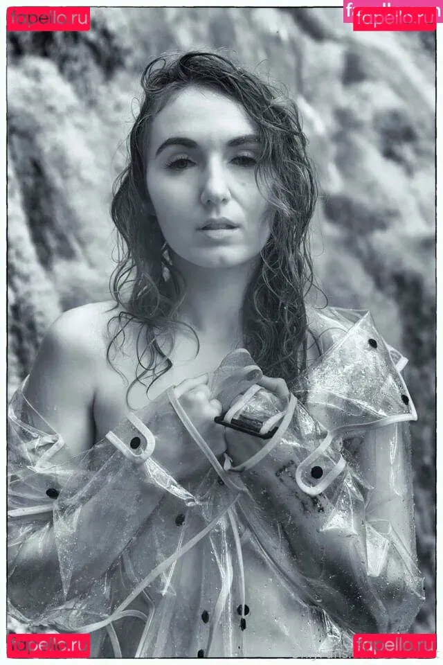 zoecwest Onlyfans Photo Gallery 