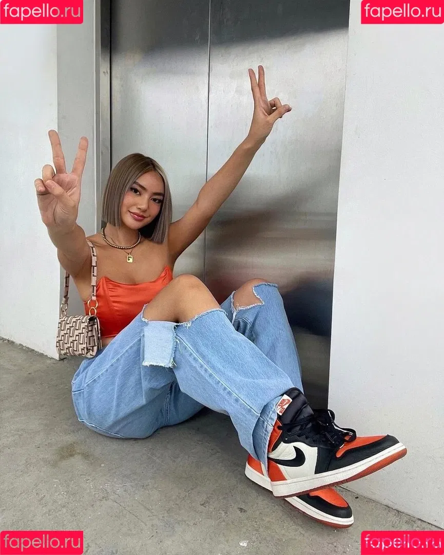 nikahigashionna Onlyfans Photo Gallery 