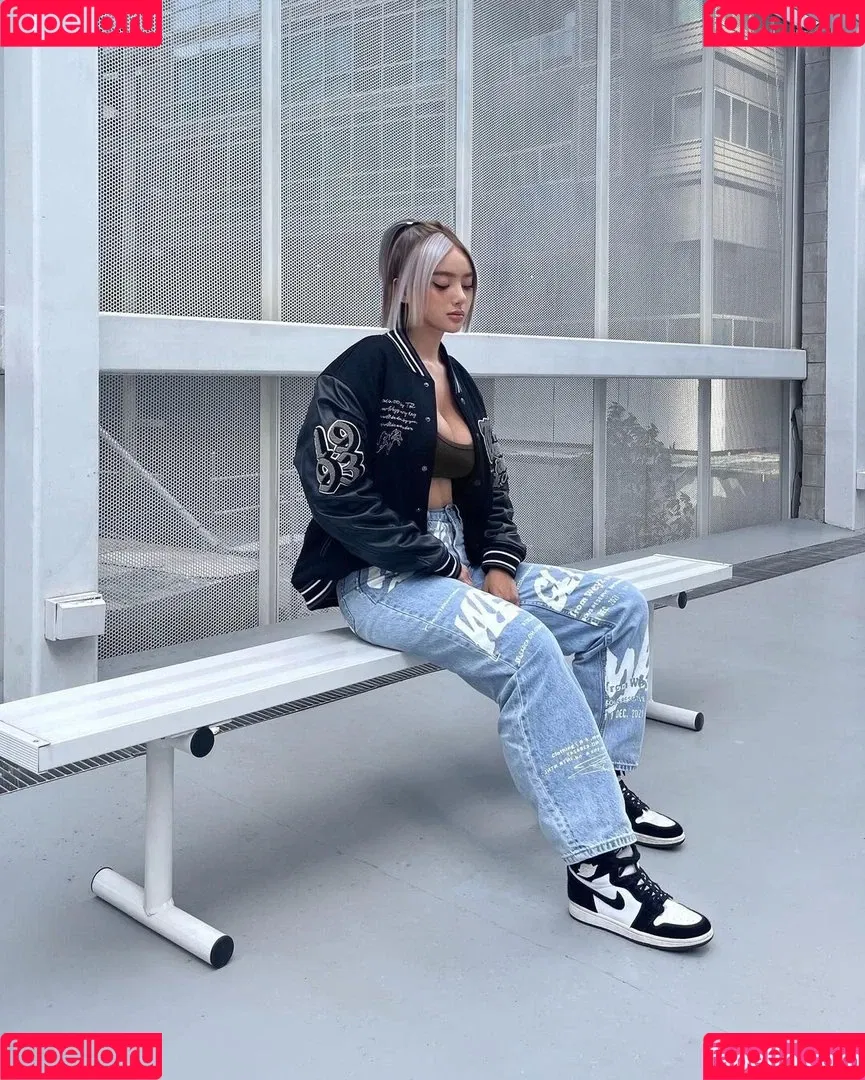 nikahigashionna Onlyfans Photo Gallery 