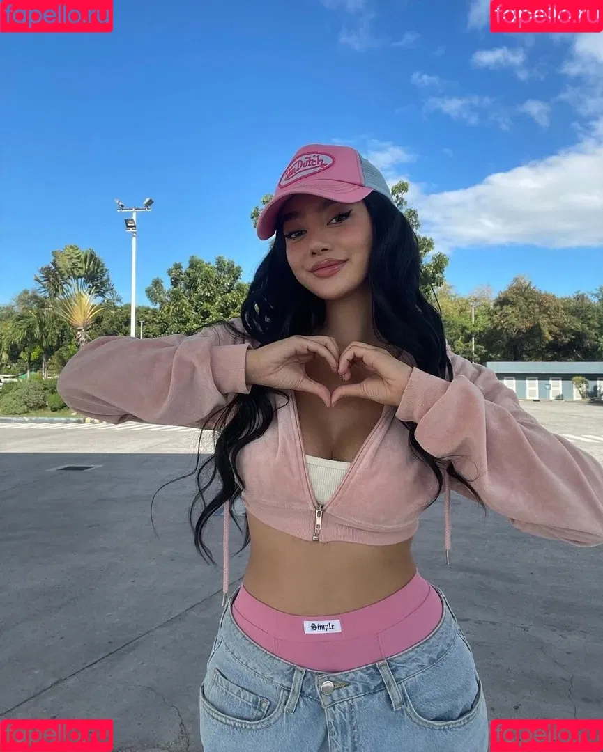 nikahigashionna Onlyfans Photo Gallery 