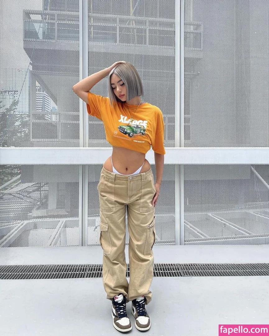 nikahigashionna Onlyfans Photo Gallery 