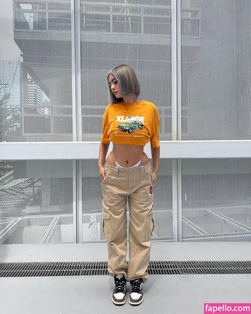 nikahigashionna Onlyfans Photo Gallery 