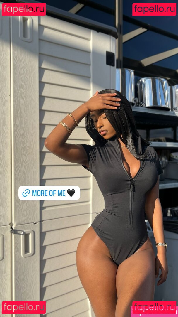 Rohilu Nude Onlyfans Photo 15