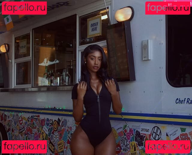 Rohilu Nude Onlyfans Photo 7