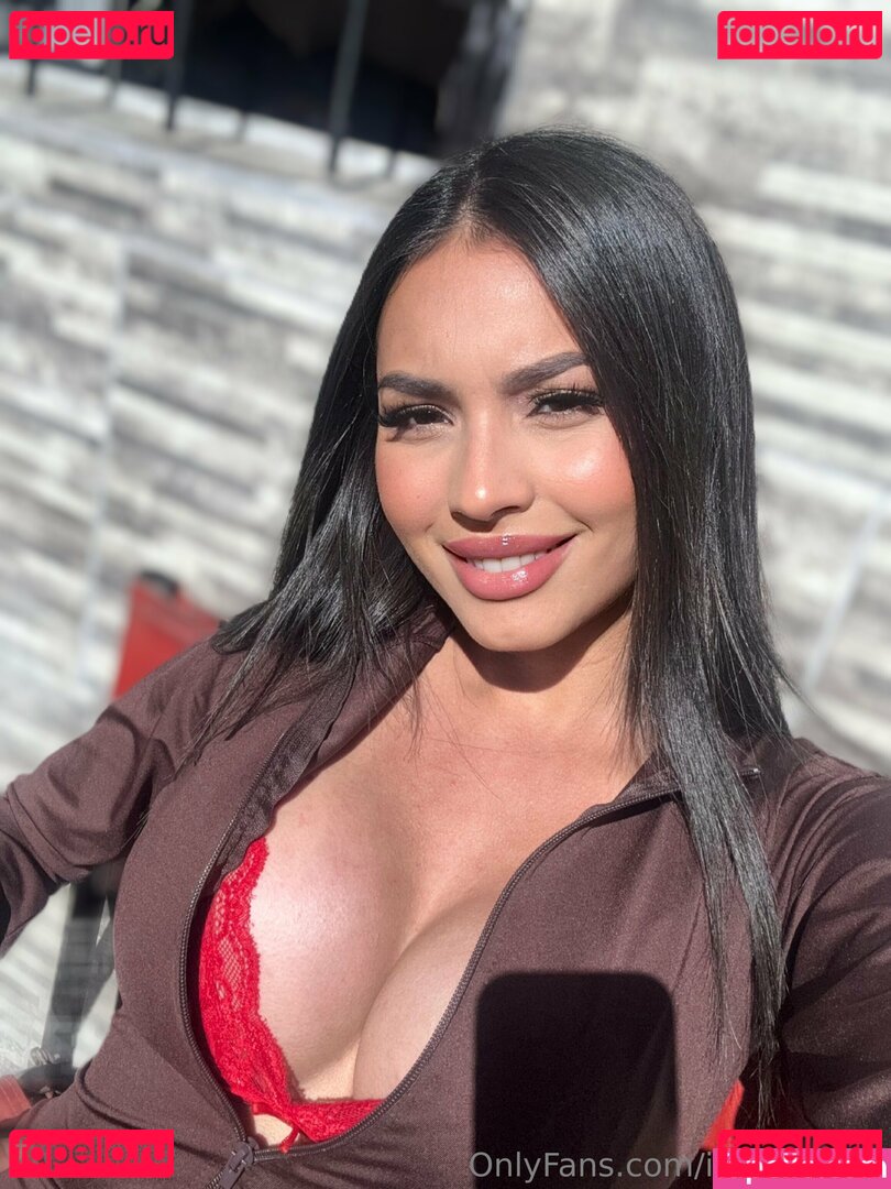 itscatefiore Nude Onlyfans Photo 17