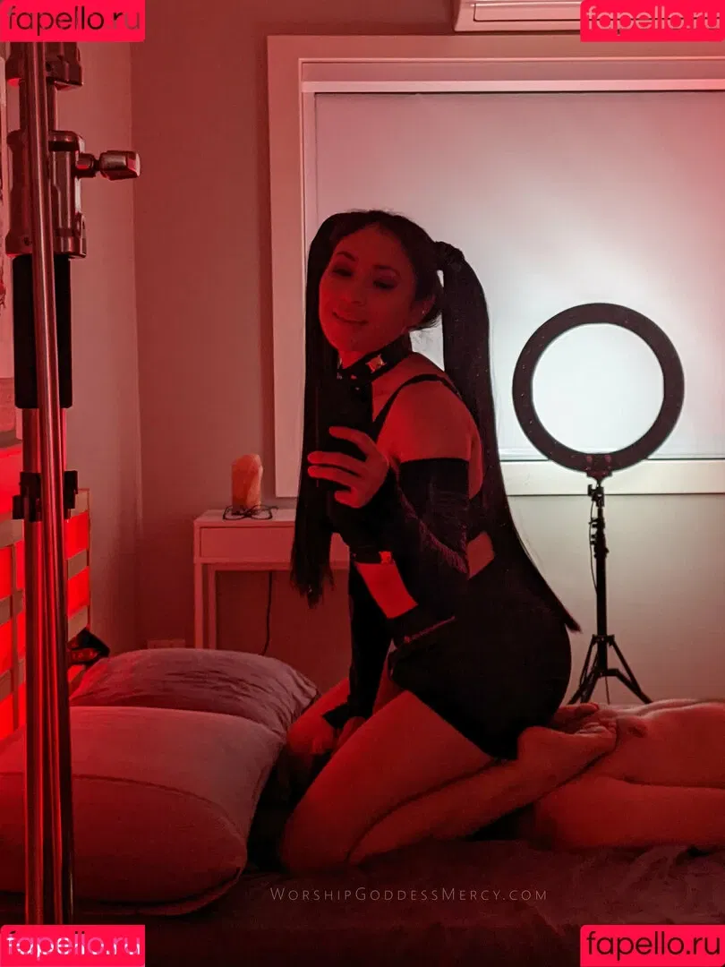 worshipgoddessmercy Onlyfans Photo Gallery 