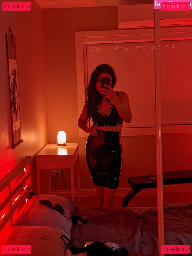 worshipgoddessmercy Onlyfans Photo Gallery 