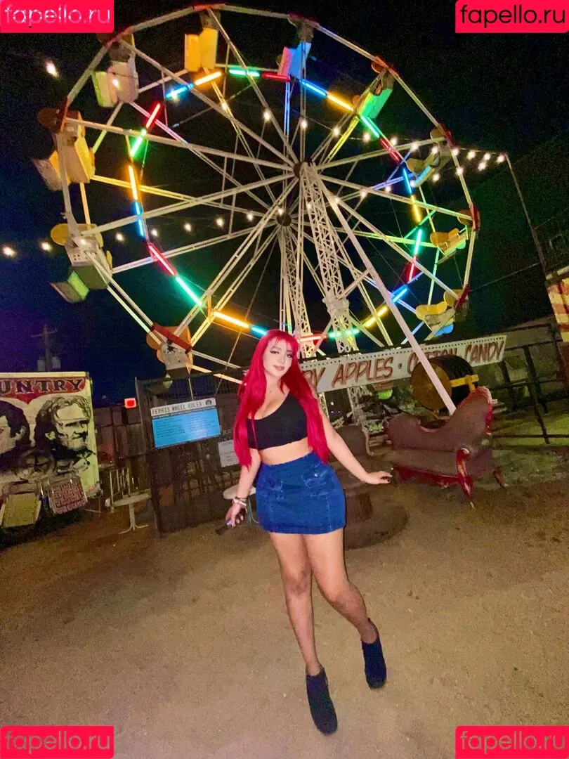 brienightwood Onlyfans Photo Gallery 