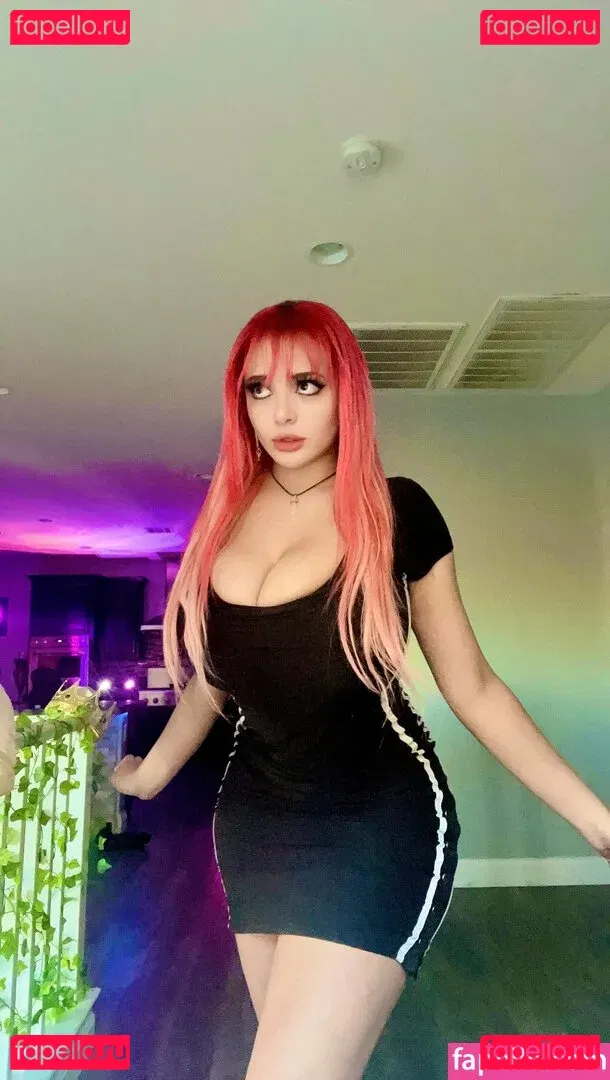 brienightwood Onlyfans Photo Gallery 