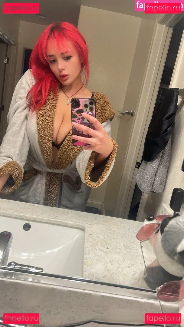 brienightwood Onlyfans Photo Gallery 