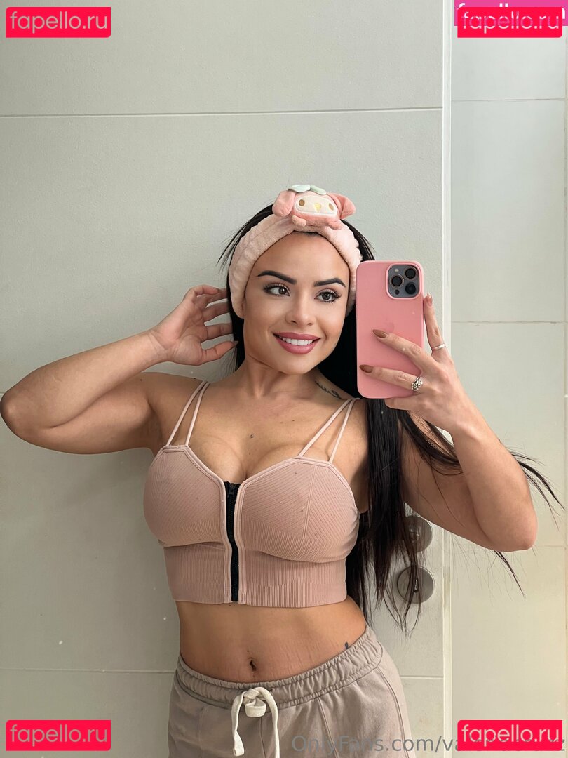 valeriacruzz Nude Onlyfans Photo 38