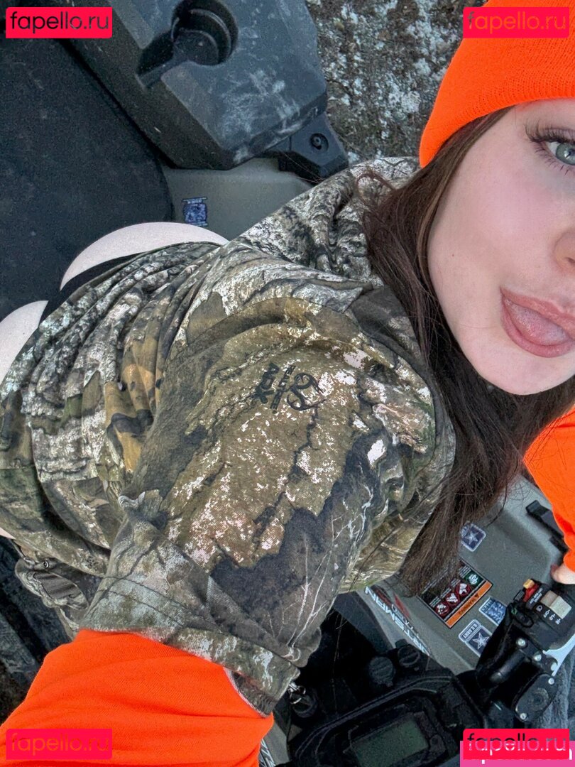Raelynn Arin Nude Onlyfans Photo 4