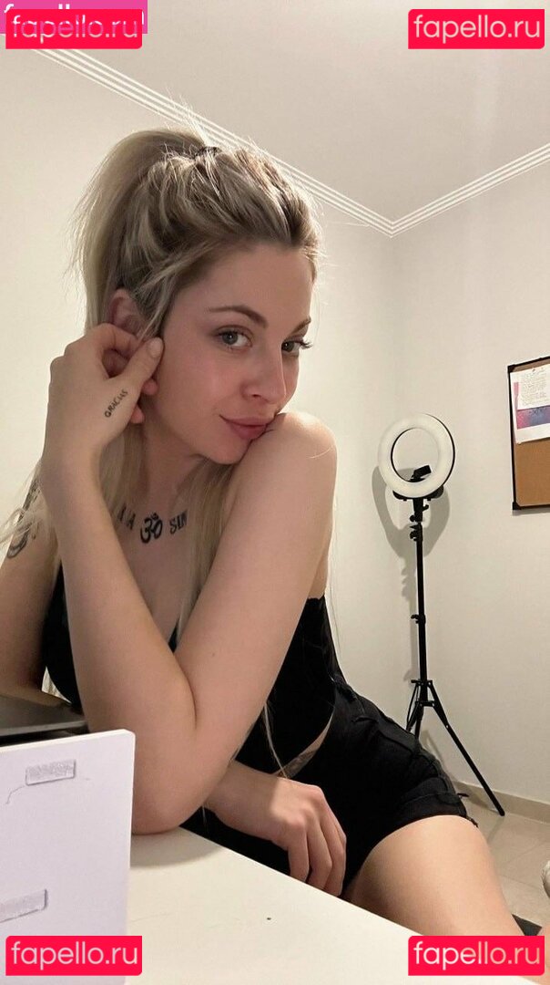 Emma Garcia Nude Onlyfans Photo 17