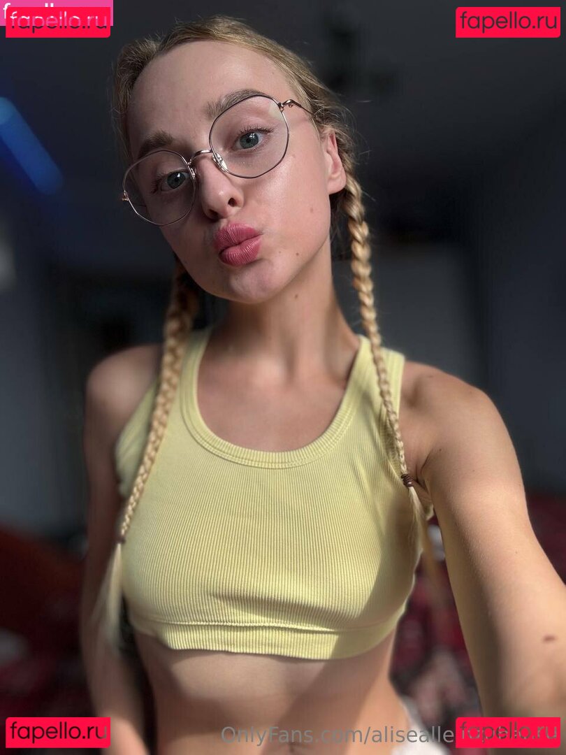 alisehomealone Nude Onlyfans Photo 7