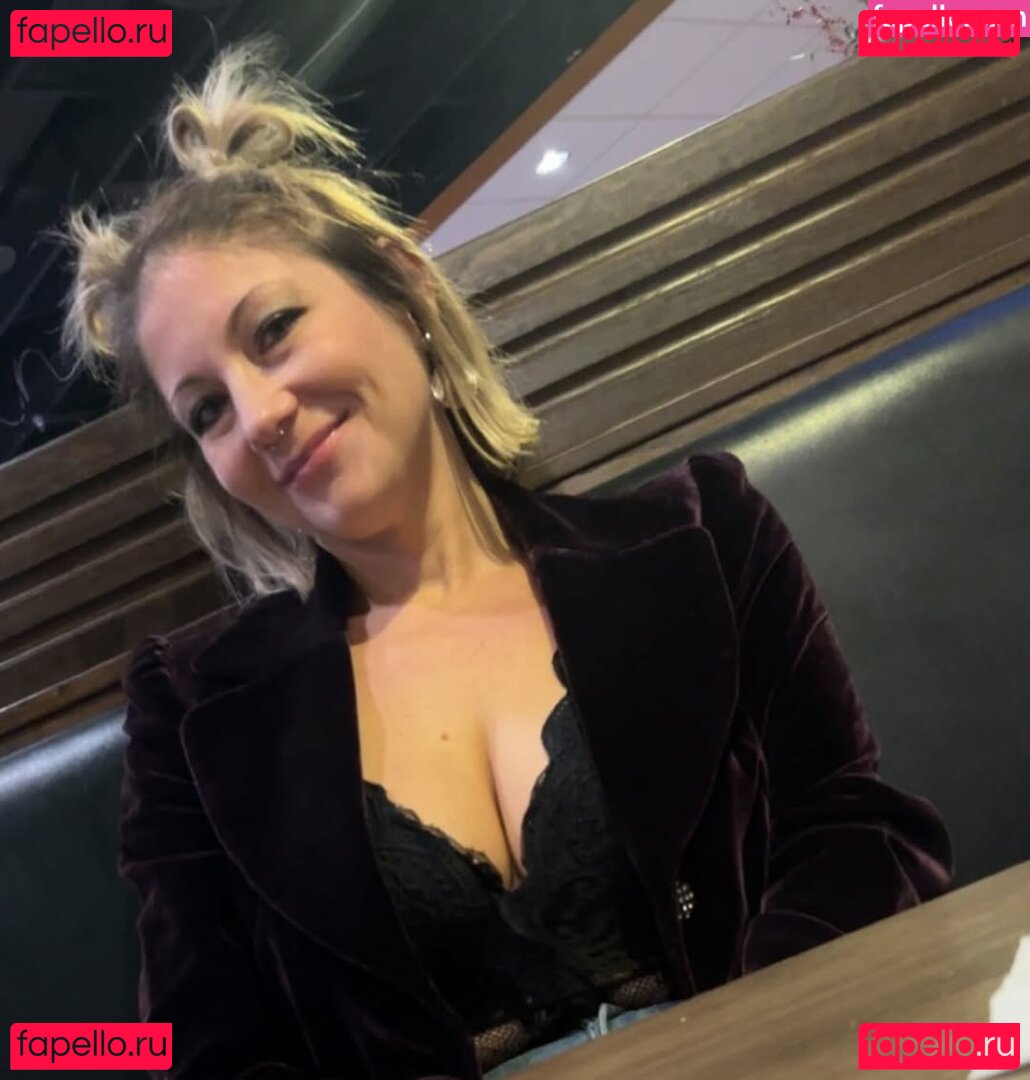 Annabelle Skye Nude Onlyfans Photo 37