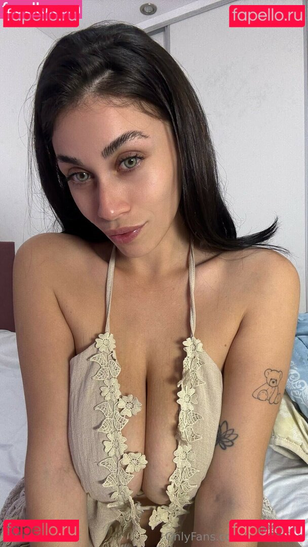 Lucia Quinn Nude Onlyfans Photo 36