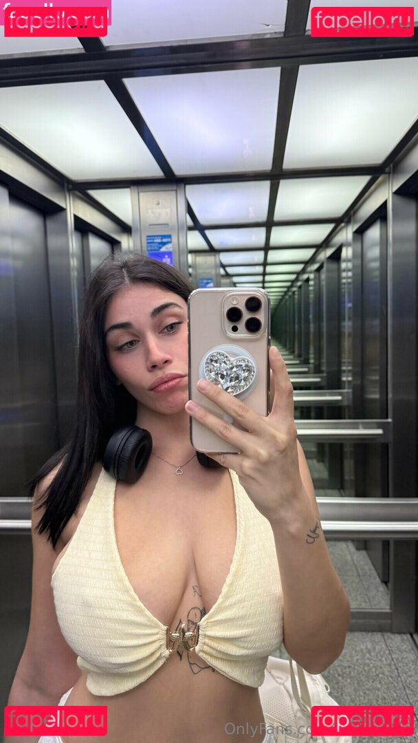 Lucia Quinn Nude Onlyfans Photo 26