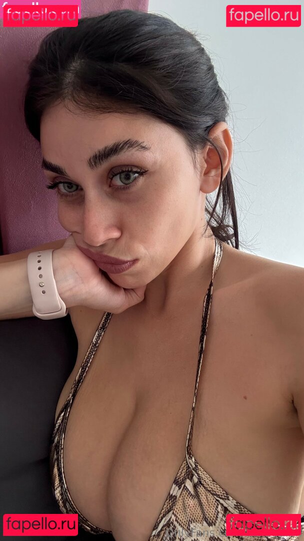 Lucia Quinn Nude Onlyfans Photo 19