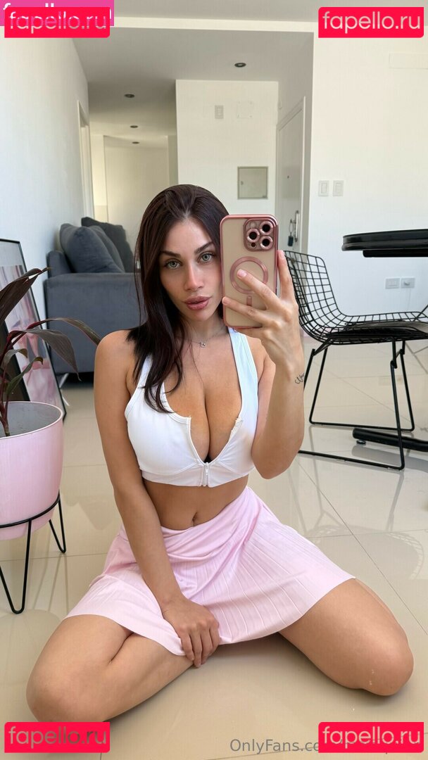 Lucia Quinn Nude Onlyfans Photo 12