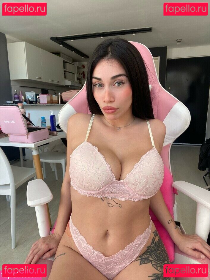 Lucia Quinn Nude Onlyfans Photo 3
