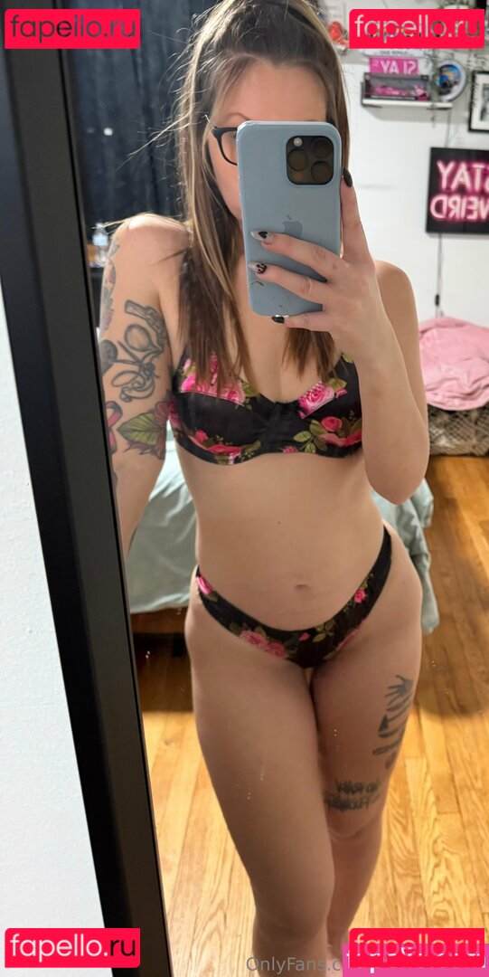 prettypetty1 Nude Onlyfans Photo 16