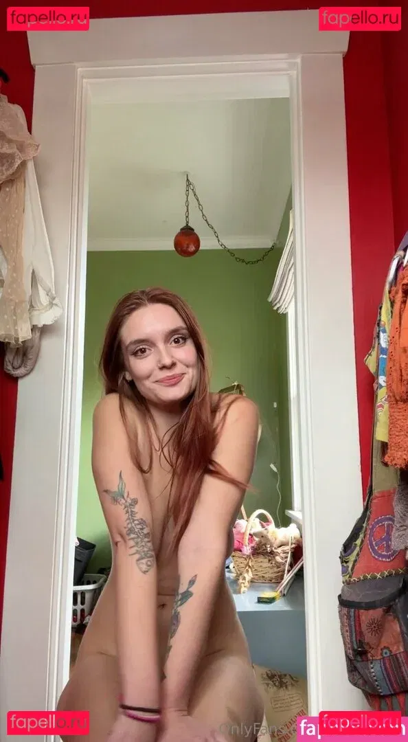 Plantluvrrr Onlyfans Photo Gallery 