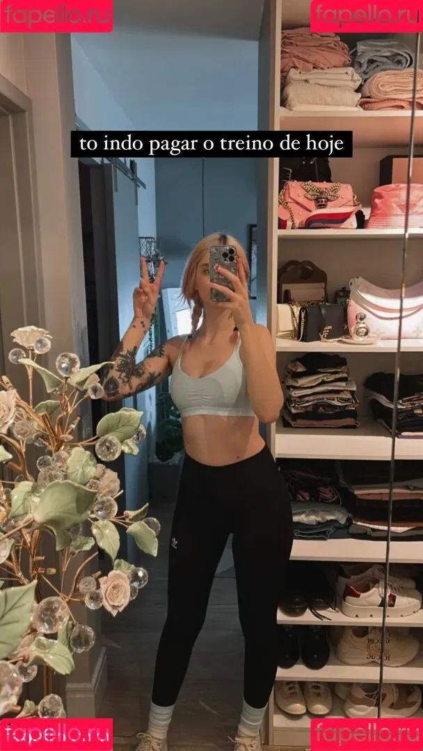 Gabi Cattuzzo Onlyfans Photo Gallery 