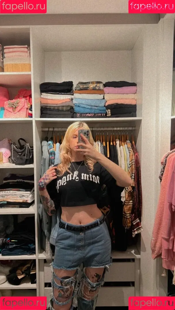 Gabi Cattuzzo Onlyfans Photo Gallery 
