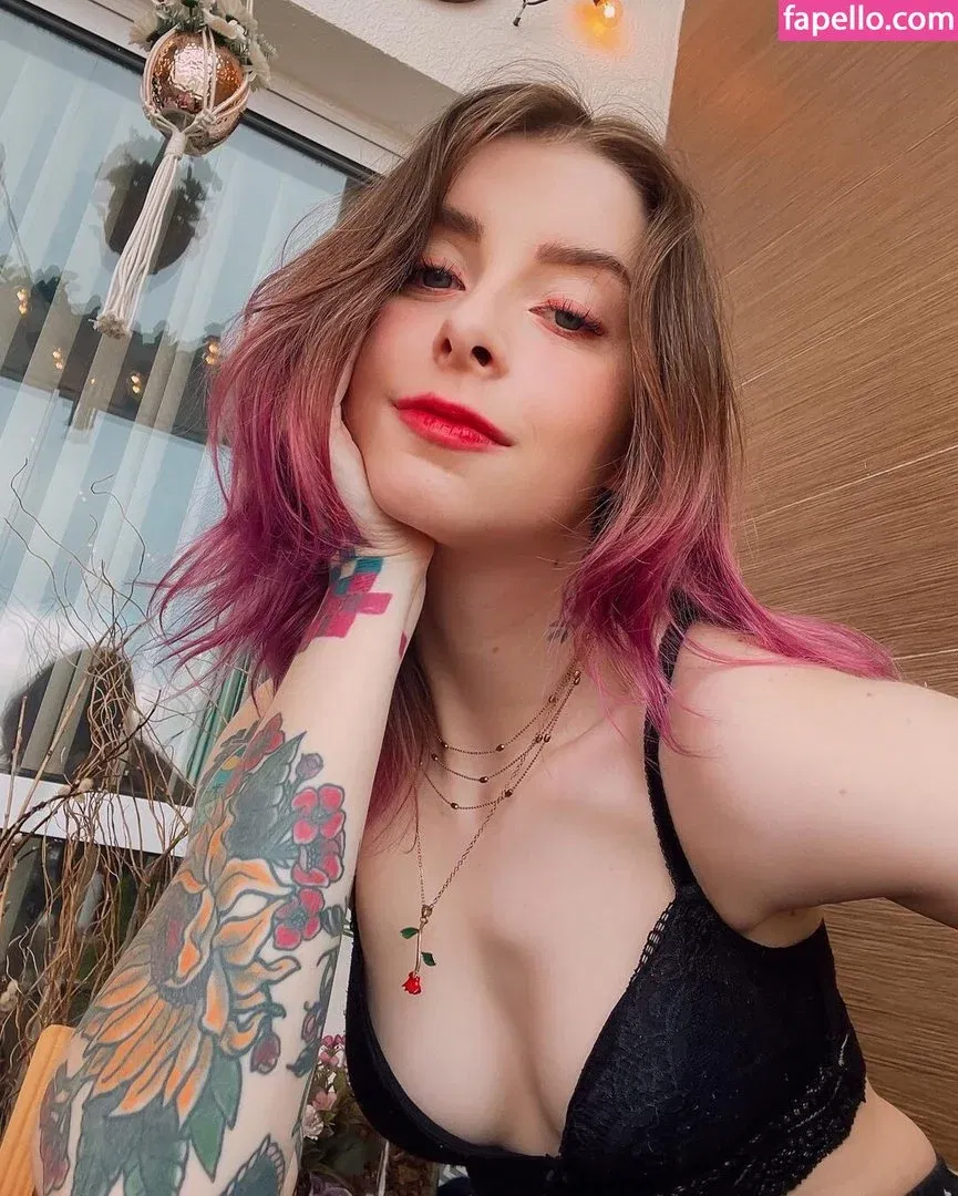 Gabi Cattuzzo Onlyfans Photo Gallery 