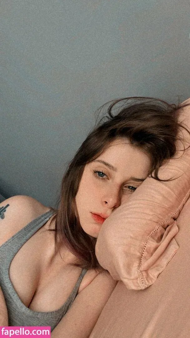 Gabi Cattuzzo Onlyfans Photo Gallery 