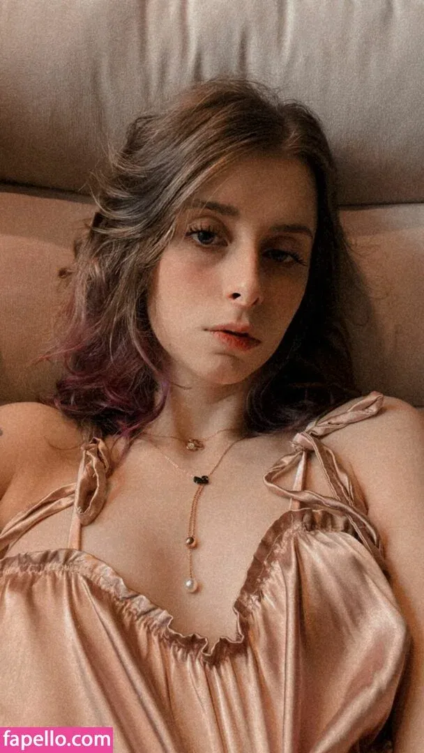 Gabi Cattuzzo Onlyfans Photo Gallery 