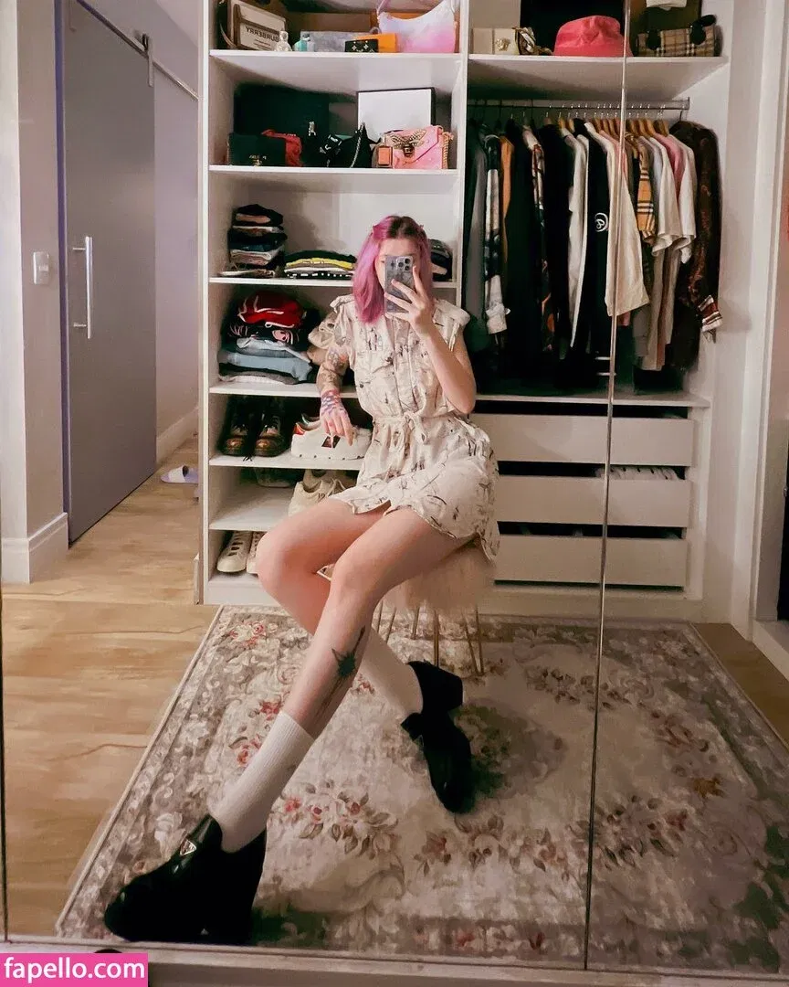 Gabi Cattuzzo Onlyfans Photo Gallery 