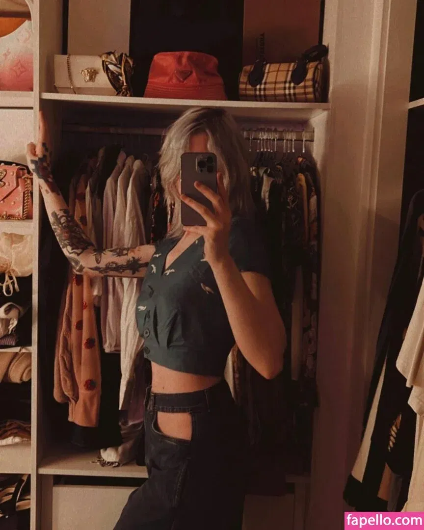 Gabi Cattuzzo Onlyfans Photo Gallery 