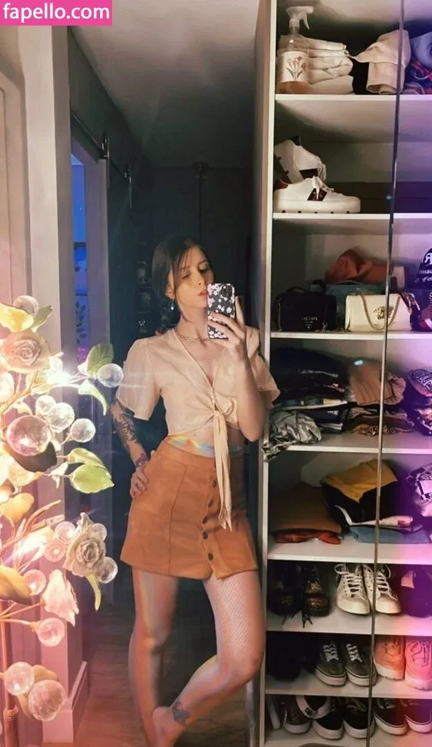 Gabi Cattuzzo Onlyfans Photo Gallery 