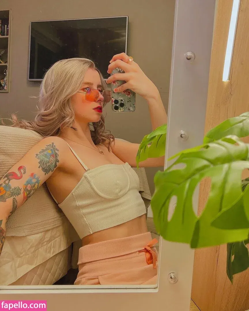 Gabi Cattuzzo Onlyfans Photo Gallery 