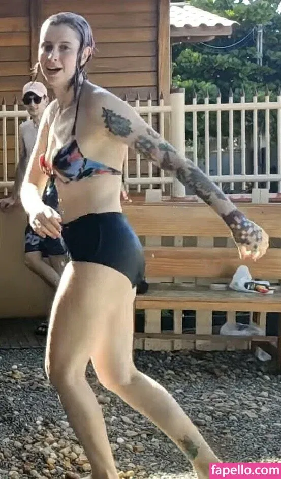 Gabi Cattuzzo Onlyfans Photo Gallery 