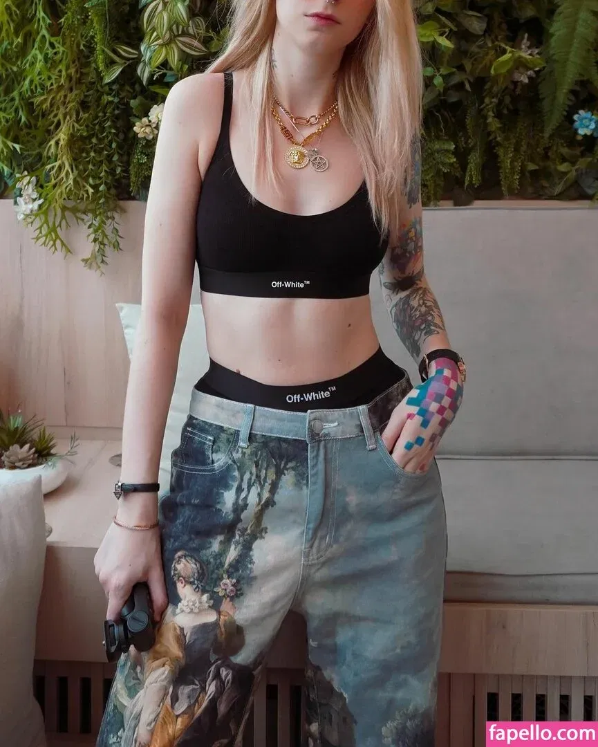 Gabi Cattuzzo Onlyfans Photo Gallery 