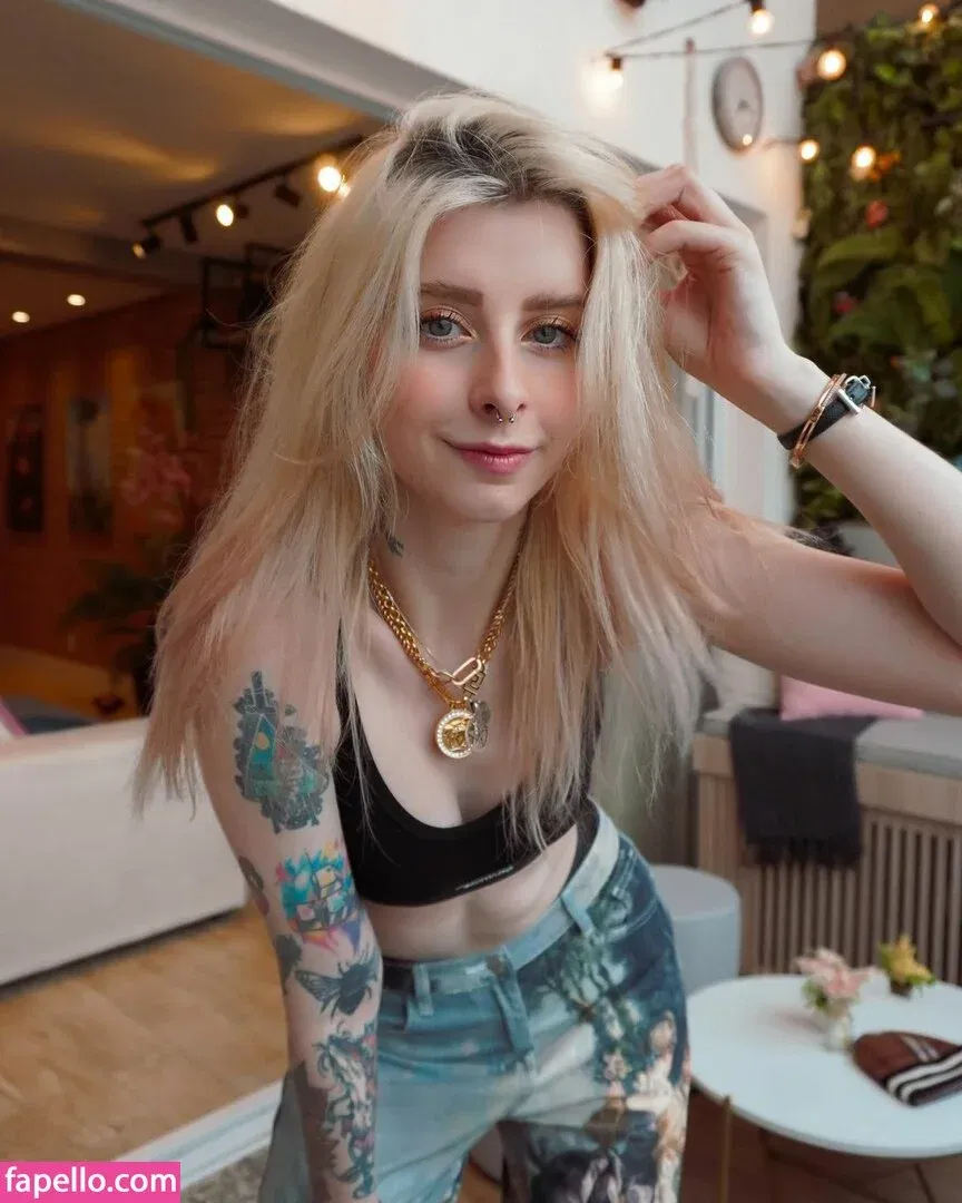 Gabi Cattuzzo Onlyfans Photo Gallery 